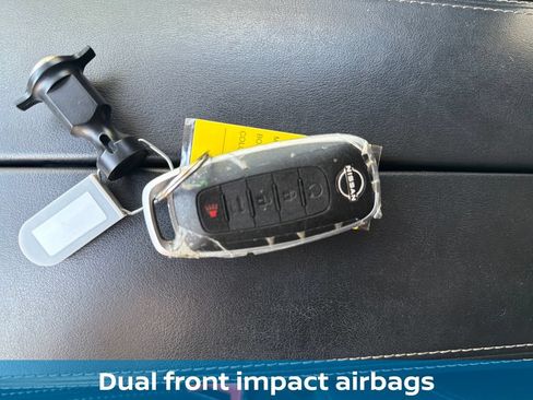Used 2025 Nissan Rogue SV FWD image 24