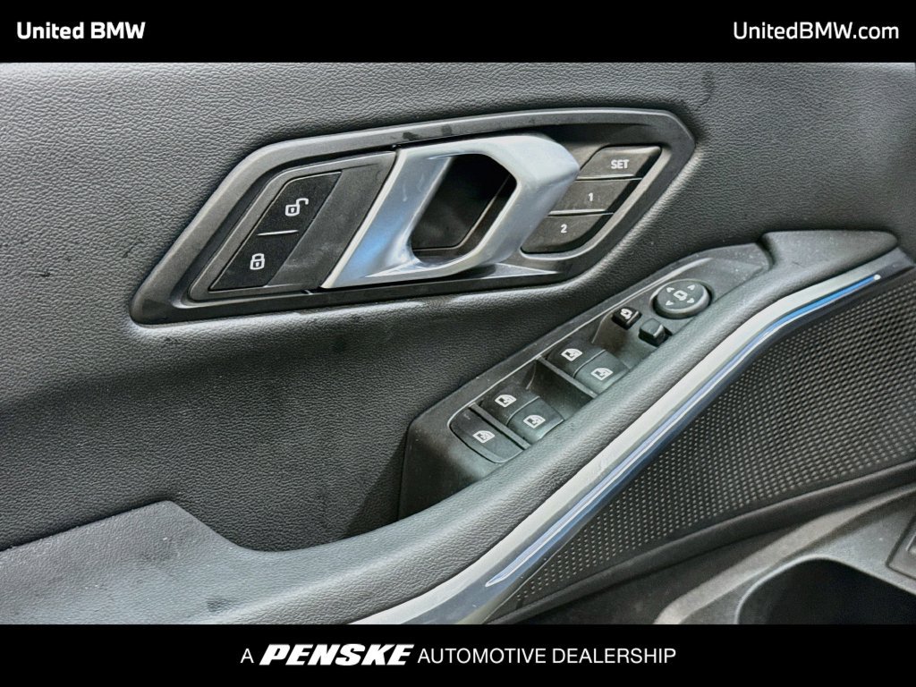 Used 2026 BMW 330i Sedan w/ Premium Package RWD image 10