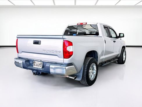 Used 2017 Toyota Tundra SR5 RWD image 4
