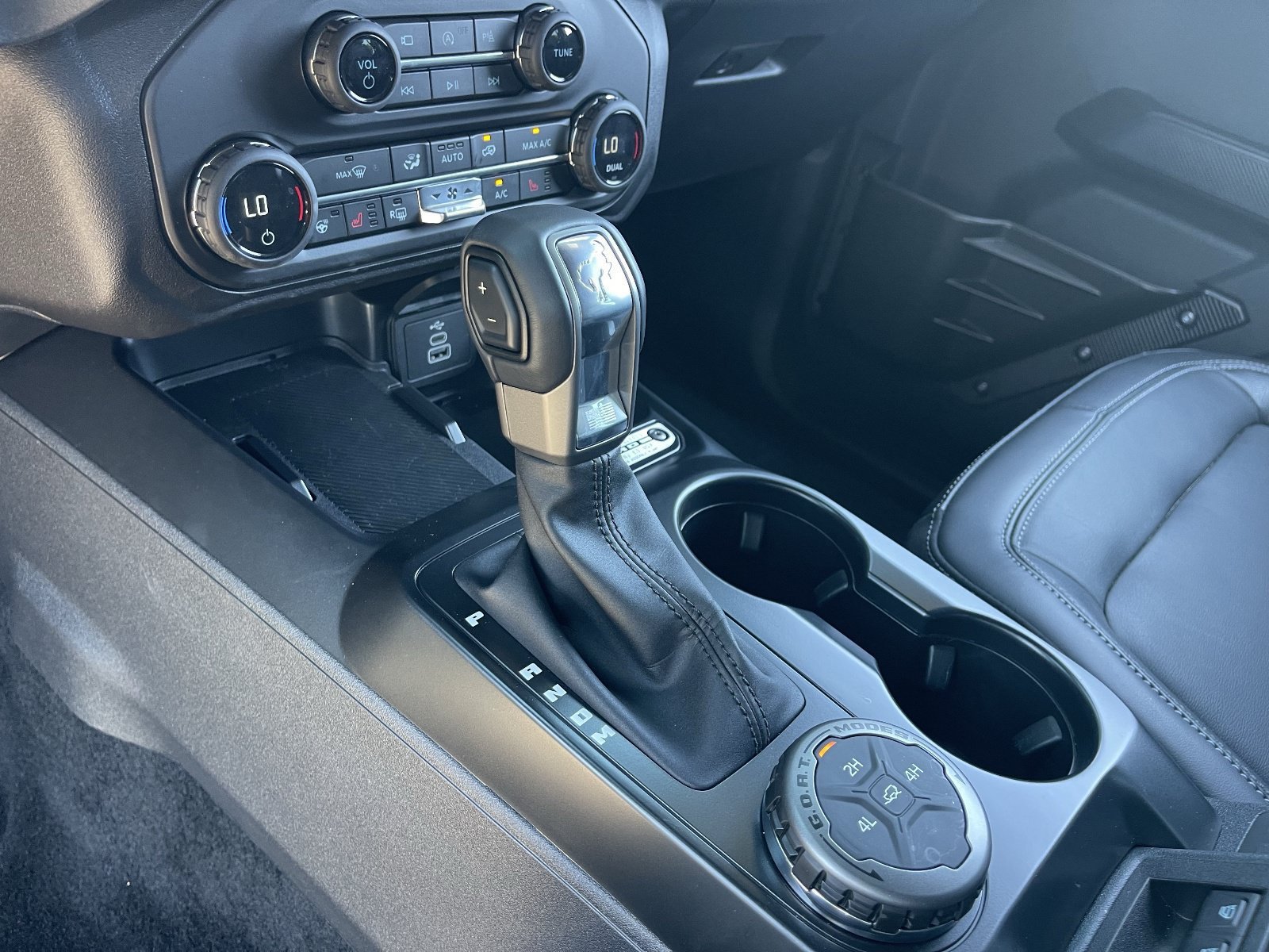 Used 2026 Ford Bronco Outer Banks AWD/4WD image 26