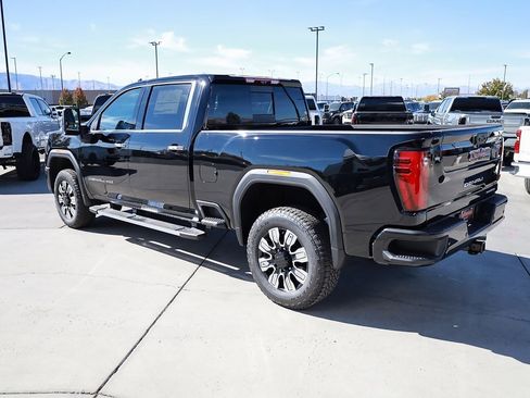 New 2026 GMC Sierra 3500 Denali w/ Technology Package image 4