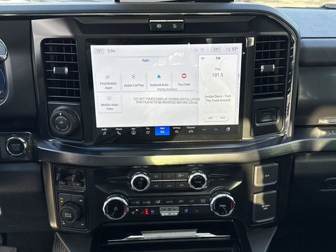 New 2025 Ford F250 Lariat w/ Lariat Ultimate Package image 28