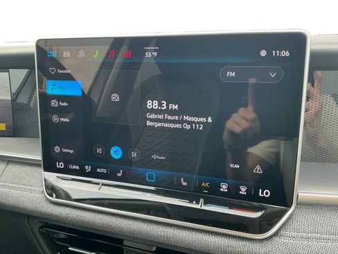 New 2026 Volkswagen Tiguan S AWD/4WD image 17