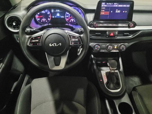 Used 2022 Kia Forte LXS FWD image 22