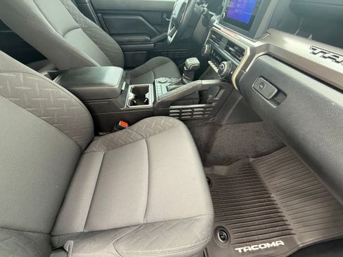 Certified 2024 Toyota Tacoma SR5 image 35