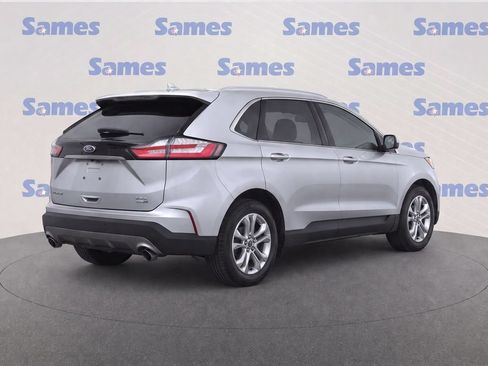 Used 2019 Ford Edge SEL w/ Equipment Group 201A AWD/4WD image 3