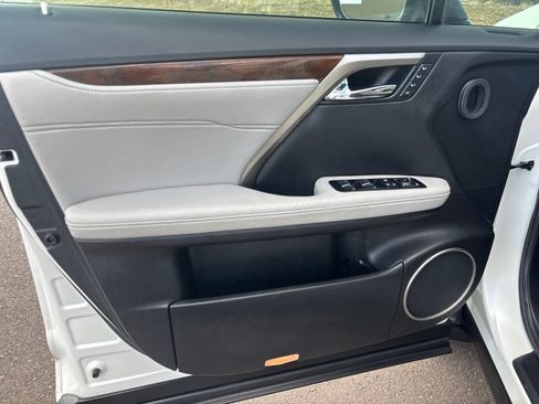 Used 2017 Lexus RX 350 FWD w/ Premium Package image 12