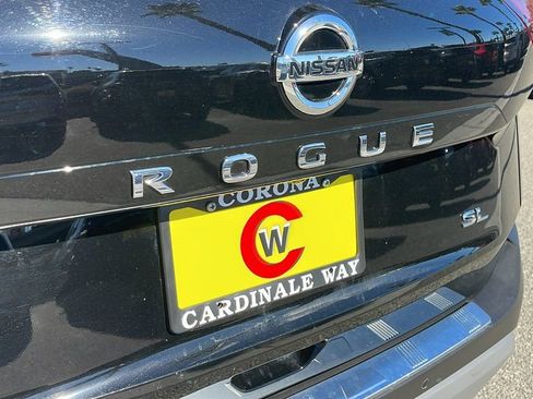 Used 2021 Nissan Rogue SL w/ Premium Package image 28