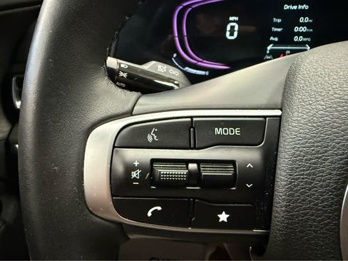 Used 2025 Kia Sportage X-Line image 13