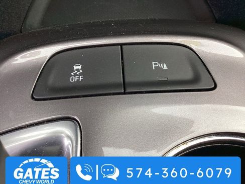 Used 2024 Chevrolet Malibu LT image 29