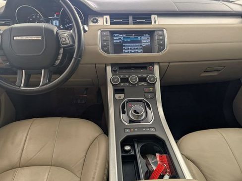 Used 2016 Land Rover Range Rover Evoque SE image 22