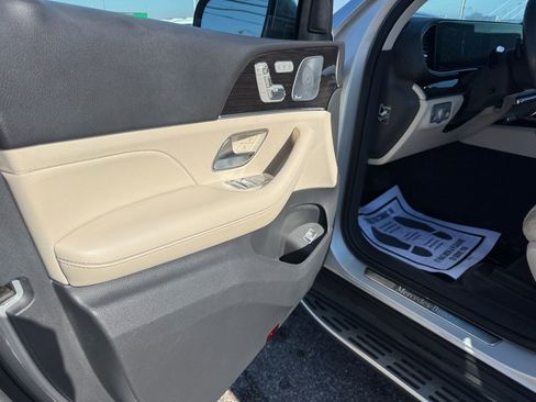 Certified 2020 Mercedes-Benz GLS 450 4MATIC image 16