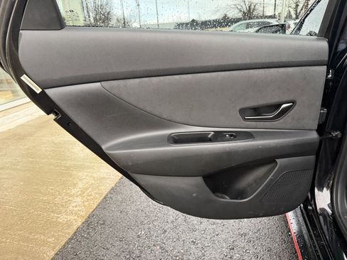 Used 2022 Hyundai Elantra N image 28