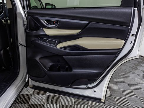 Used 2023 Subaru Ascent Limited image 45