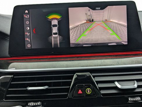 Used 2019 BMW M550i xDrive w/ Premium Package 2 image 19