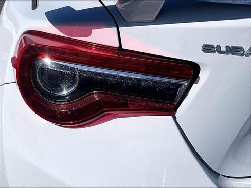 Used 2020 Subaru BRZ tS image 28