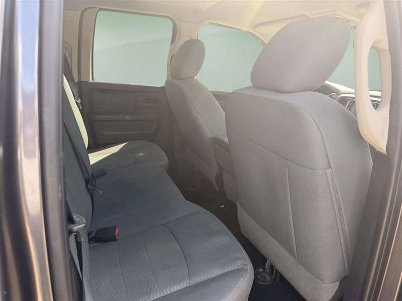 Used 2014 RAM 1500 ST AWD/4WD image 15