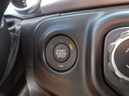 Used 2021 Jeep Wrangler Sport AWD/4WD image 25