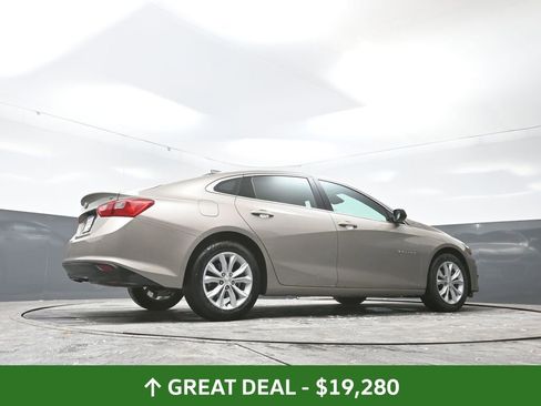 Used 2025 Chevrolet Malibu LT image 50