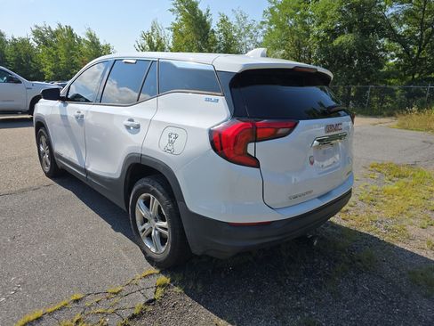 Used 2018 GMC Terrain SLE AWD/4WD image 5