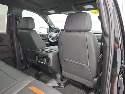 Used 2025 GMC Sierra 1500 AT4 AWD/4WD image 53