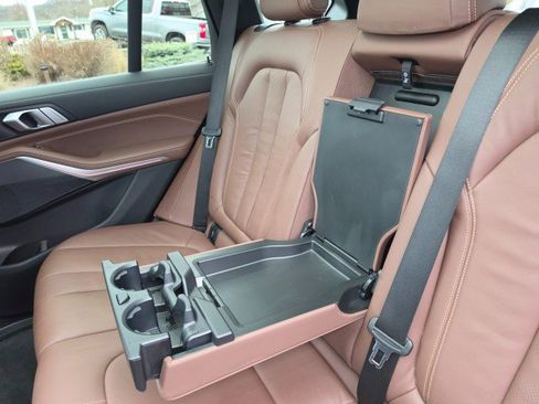 Used 2019 BMW X5 xDrive40i w/ Convenience Package image 25