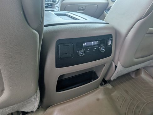 Used 2015 Chevrolet Suburban LT w/ Max Trailering Package image 28