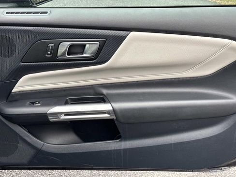 Used 2024 Ford Mustang Premium image 24