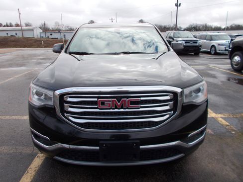 Used 2017 GMC Acadia SLT image 7