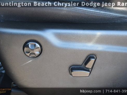 Used 2024 Dodge Durango GT image 34