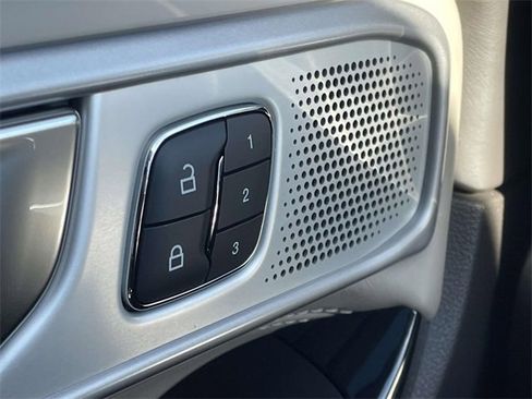 Used 2021 Ford Explorer Platinum w/ Equipment Group 601A image 25