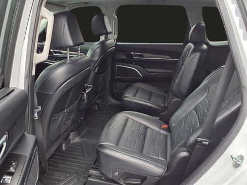 Used 2022 Kia Telluride SX w/ SX Prestige Package image 20