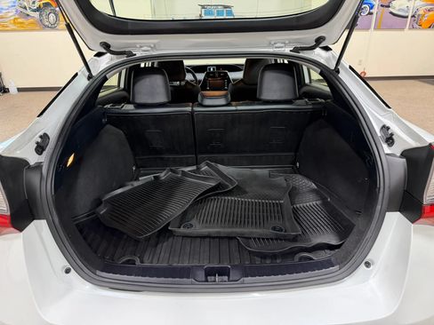 Used 2022 Toyota Prius XLE AWD/4WD image 23