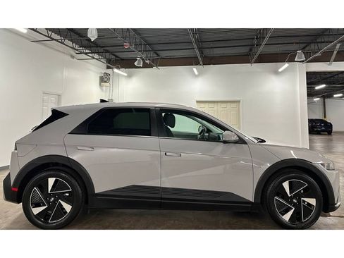 Used 2026 Hyundai Ioniq 5 SEL RWD image 9