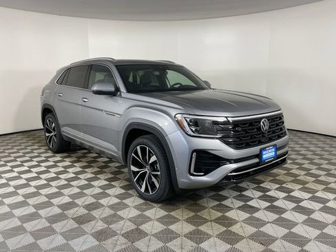 New 2026 Volkswagen Atlas Cross Sport SEL Premium R-Line AWD/4WD image 7