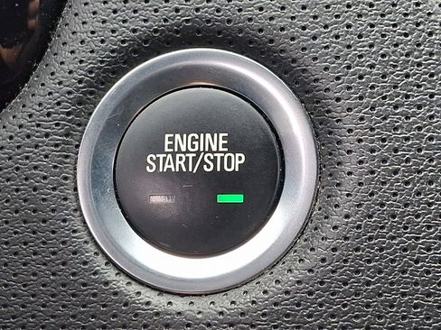 Used 2023 Cadillac XT5 Premium Luxury image 29