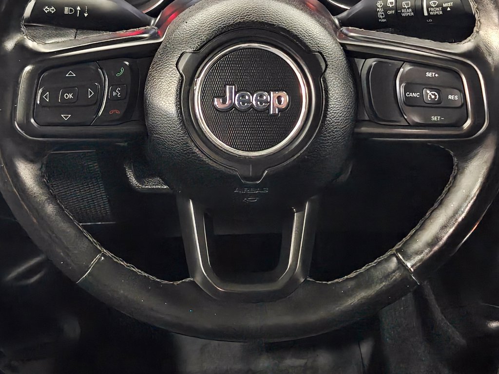Used 2021 Jeep Wrangler Unlimited Sport AWD/4WD image 5