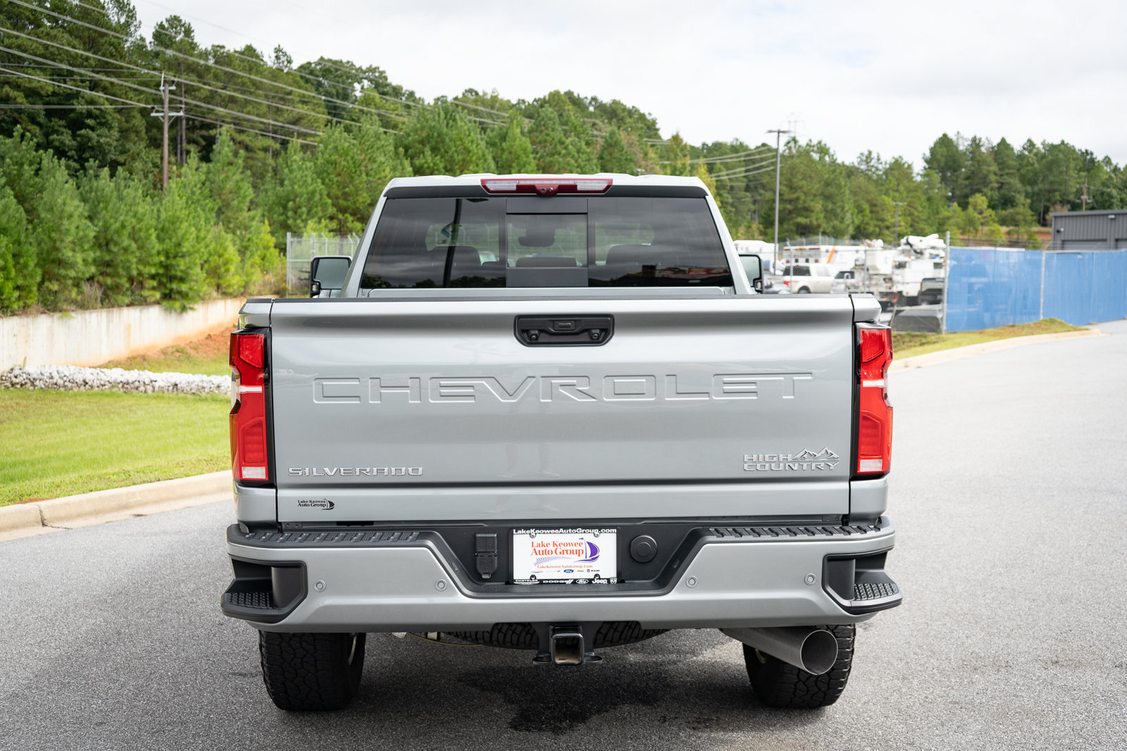 Used 2025 Chevrolet Silverado 2500 High Country w/ Technology Package AWD/4WD image 17