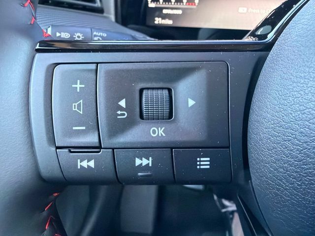 New 2026 Nissan Kicks SR w/ Cold Weather Package AWD/4WD image 27