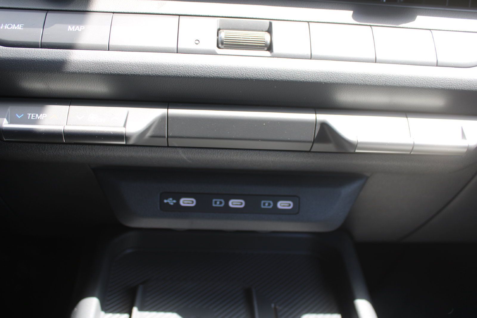 New 2027 Kia Seltos EX w/ EX Panoramic Sunroof Package FWD image 39