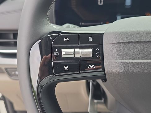New 2027 Kia Carnival FWD image 29