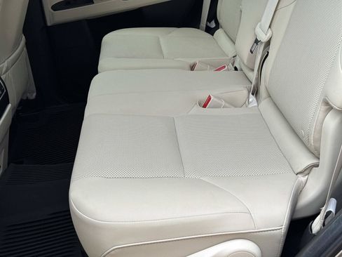 Certified 2023 Lexus GX 460 Premium w/ Premium Package AWD/4WD image 18