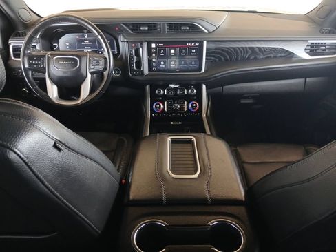 Used 2022 GMC Yukon Denali AWD/4WD image 10