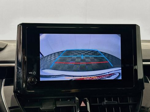 Used 2024 Toyota Corolla LE FWD image 14