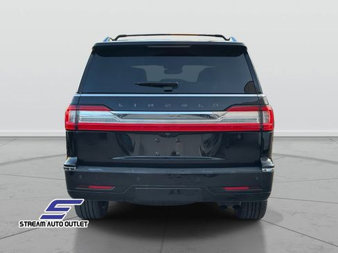 Used 2021 Lincoln Navigator Black Label w/ Cargo Convenience Package image 7