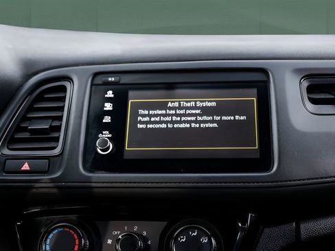 Used 2021 Honda HR-V Sport image 38