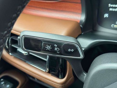 Used 2023 Lincoln Aviator Reserve w/ Elements Package Plus image 20