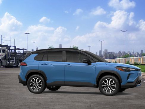 New 2026 Toyota Corolla Cross SE image 15