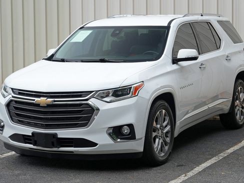 Used 2019 Chevrolet Traverse Premier AWD/4WD image 49