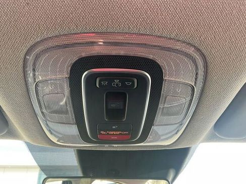 Used 2025 Hyundai Elantra SEL image 24